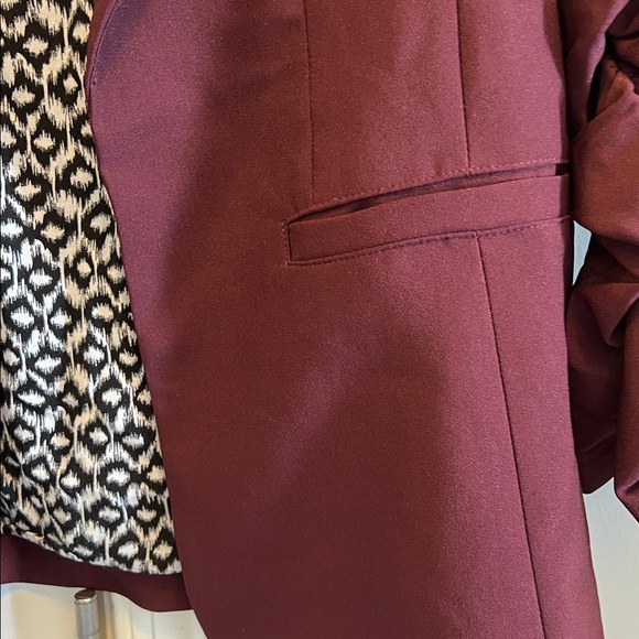 Skies Are Blue Deep Purple Blazer size large - Picture 2 of 5